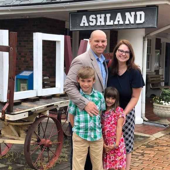 Meet your Posher, Lore - Picture 1 of 1